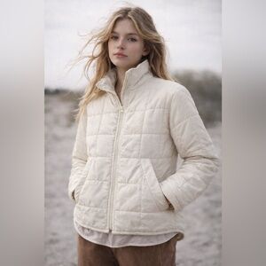 Cream Quilted Zip Front Puffer Jacket Nylon Lightweight Cozy Small Quilted
